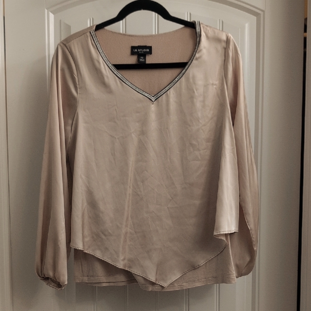 I.N. Studio Petite Beige Satin Top